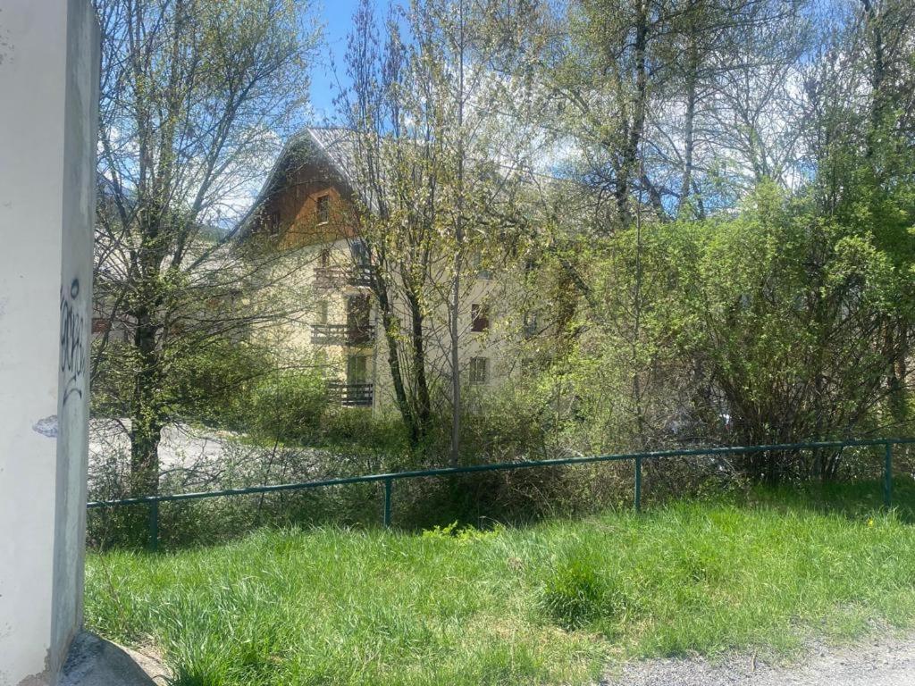 Studio Barcelonnette Exterior photo